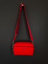 Calvin Klein, kleine Handtasche, Orange / Koralle, Neu