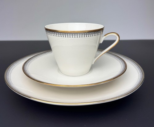 Set aus tasse untertasse und - set,