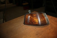 MAZDA 323 (BG) 89-94 LIM. *BLINKER VORNE RECHTS* 05/1990 GELB