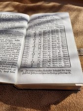 altes Buch, antik, goldener