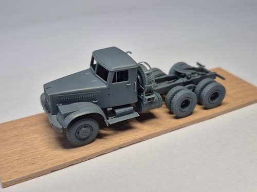 Kraz 258 - 1:87,