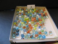 150 Murmeln aus Glas mir bunten Einschlüssen Durchm.c.a. 16  mm