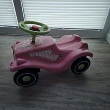 BIG Bobby Car Classic Flower Kinderfahrzeug - Rosa/Pastellgrün (800056110)
