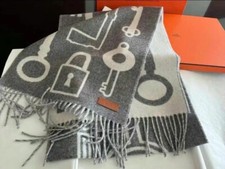 Hermès Cashmere Schal