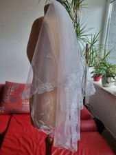 Brautschleier mit Kamm, Stickerei,  ivory, Neu