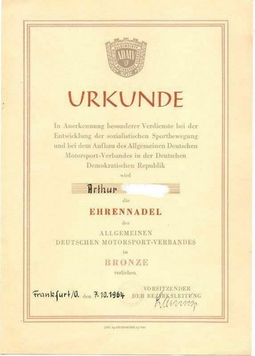 Verleihungsurkunde zur - ,