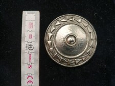 Modeschmuck Schöne Metall Halstuchhalter ca 6 x 6 xm ( Für Damen )