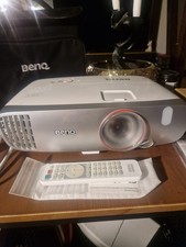 Benq W1210ST FULL HD Gaming Beamer mit NEUER Ersatzlampe