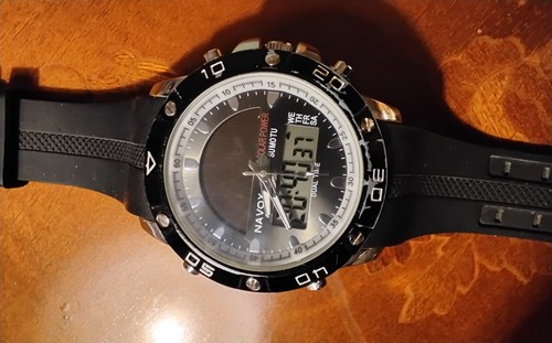Herrenuhr mit 2 - mit,