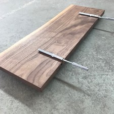 Wandboard Nussbaum Massiv Holz Board Regal Steckboard Regalbrett NEU Baumkante !