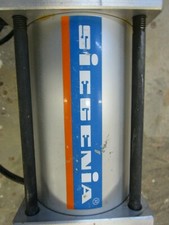 Schneide Maschine SIEGENIA - Fensterbeschläge Luftdruck + AUBI ROTO GU Winkhaus