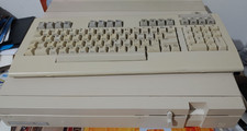 Commodore C 128 D Computer +