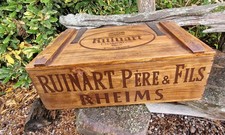 Ruinart Champagner Holz