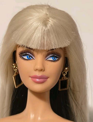 Barbie collector top - top, model