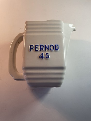Bistrokrug pernod und 51 - bistrokrug,