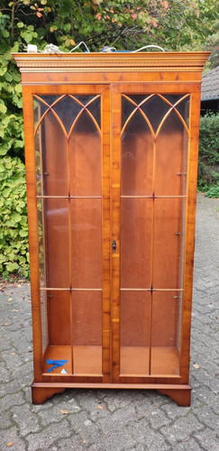 Holzvitrine braun glastüren - 2,