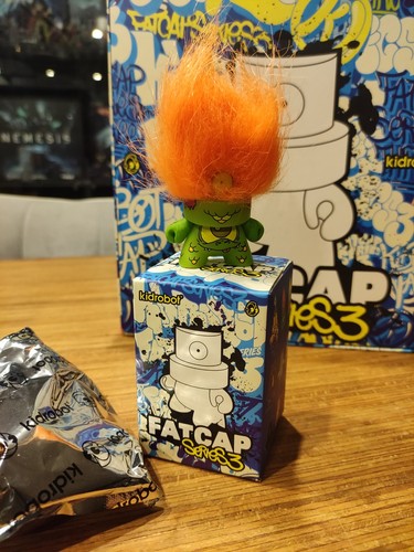Kidrobot fatcap figure - kidrobot, nr.