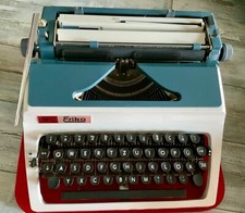 Schreibmaschine Erika als Deko