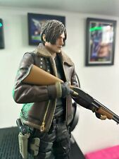 Leon Resident Evil Figur