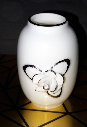 Fine bone china - fine,