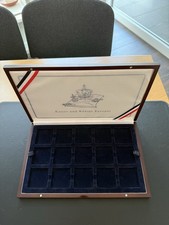 Echtholz-Münzkassette mit 15