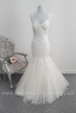 Schulterfreies Brautkleid