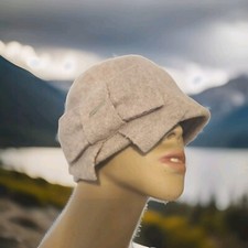 Seeberger - WollMütze ,Hut mit Schleife, 100% Schurwolle ,sand NEU