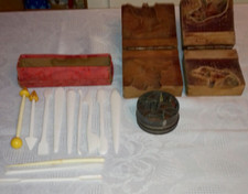 Alte Marzipanformen und Tortendekor