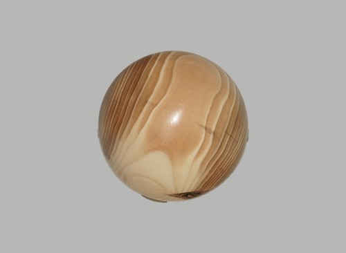 Kugel aus holz - aus,