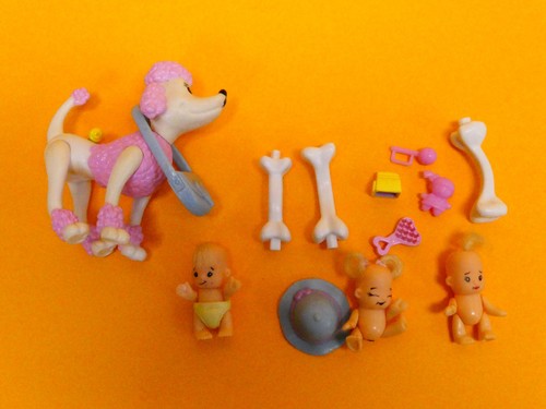 Barbie hund mit magnet babys - barbie,