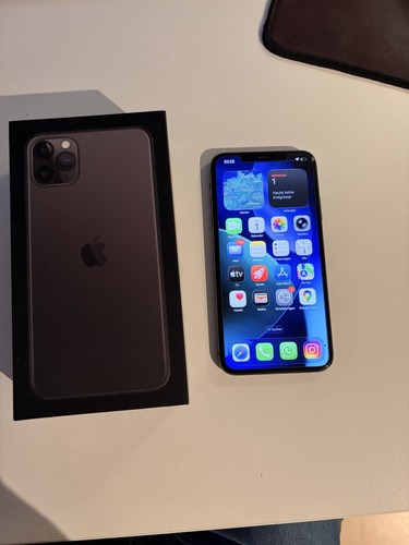 Iphone pro max 256gb space - 11,