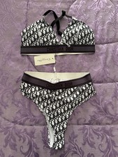 Christian Dior Mare Kostüm