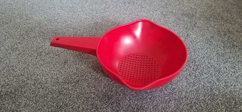 Tupperware goldregen sieb - goldregen,