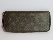LOUIS VUITTON Celemence Fuchsia Monogram Canvas Portemonnaie