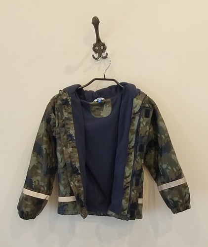 Regenjacke leicht gefüttert