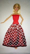 Barbie Puppen Glitzer Kleid