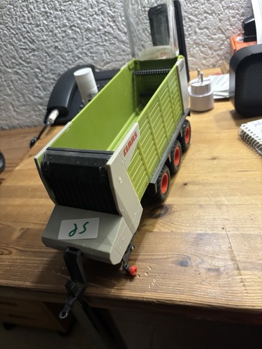 Siku farmer 2893 claas - 1:32,