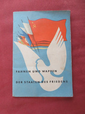 Fahnen und Wappen der Staaten