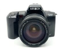 Minolta Dynax 303si + Sigma