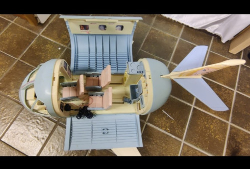 Barbie flugzeug grau mit - barbie, flugzeug,