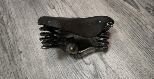 Alter oldtimer fahrrad sattel - oldtimer,