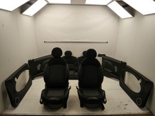 Sitze komplett keine