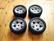 CEN Genesis Radsatz Monstertruck 1:8 Top Reifen Verbrenner