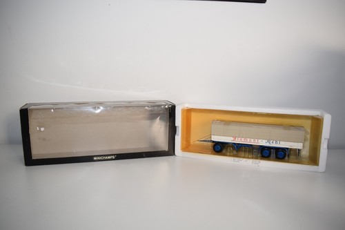 C28 minichamps 439161094 - c28,