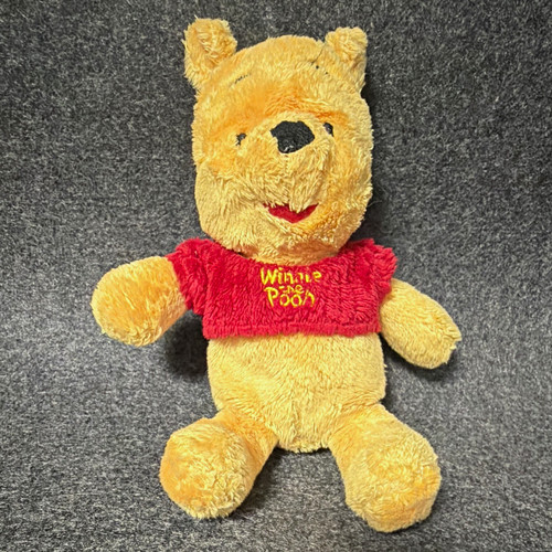 Disney winnie the pooh - winnie, stoff-