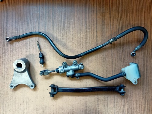 Bremspumpe hinten etc