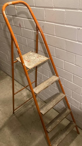Vintage retro malerleiter - retro,