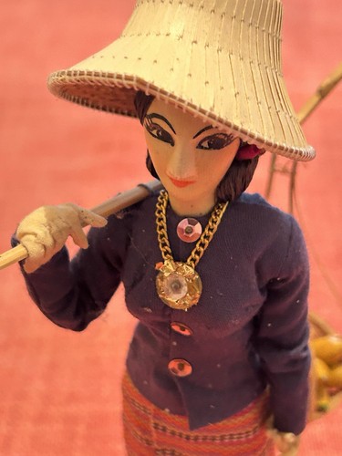 Thailändische souvenirpuppe - thailändische,
