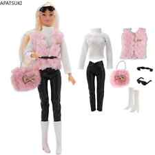 Rosa Pelzmantel für