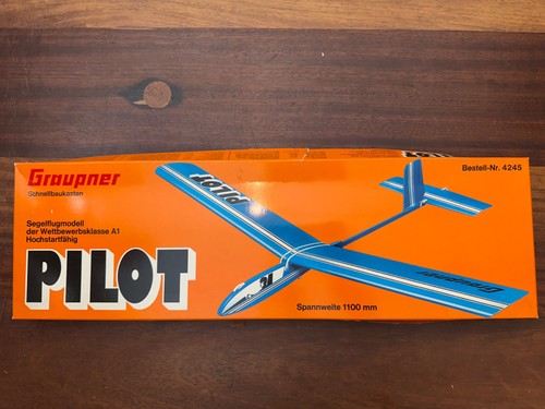 Graupner 4245 pilot - 4245,